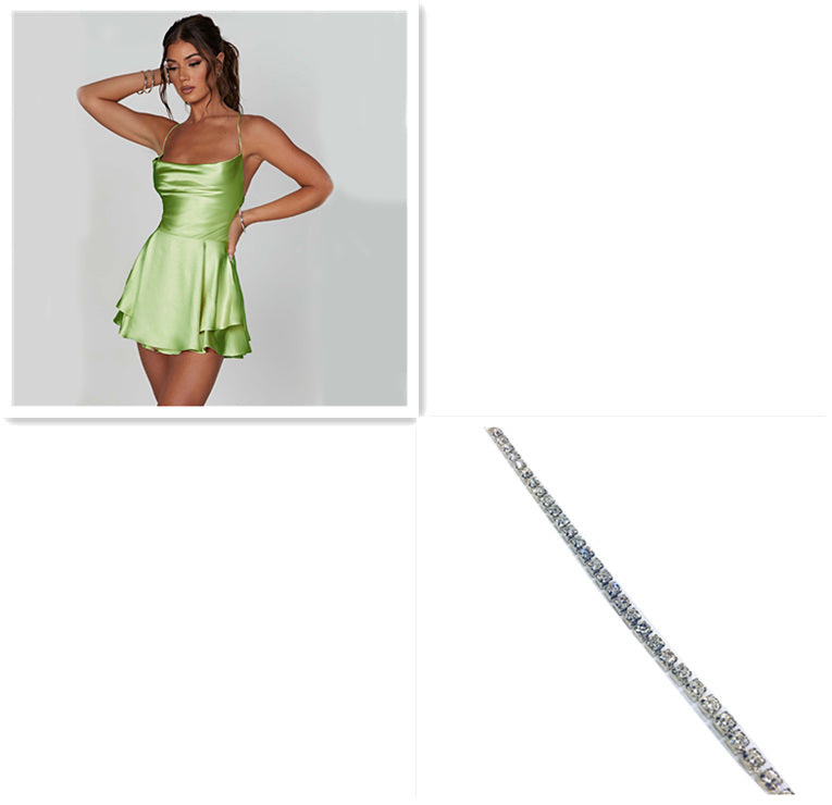 Robe courte satinée à bretelles fines