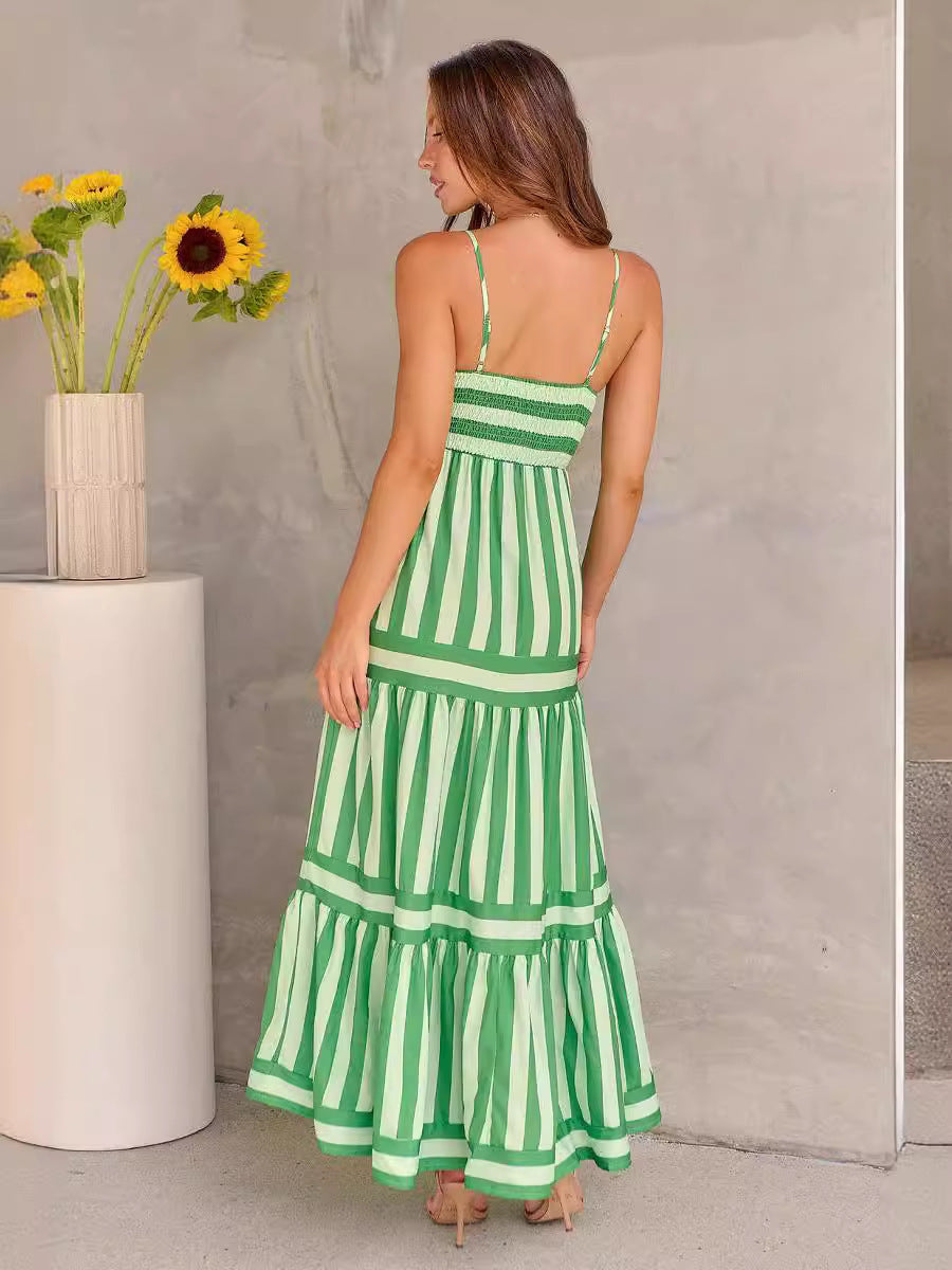 Robe longue à rayures élégantes